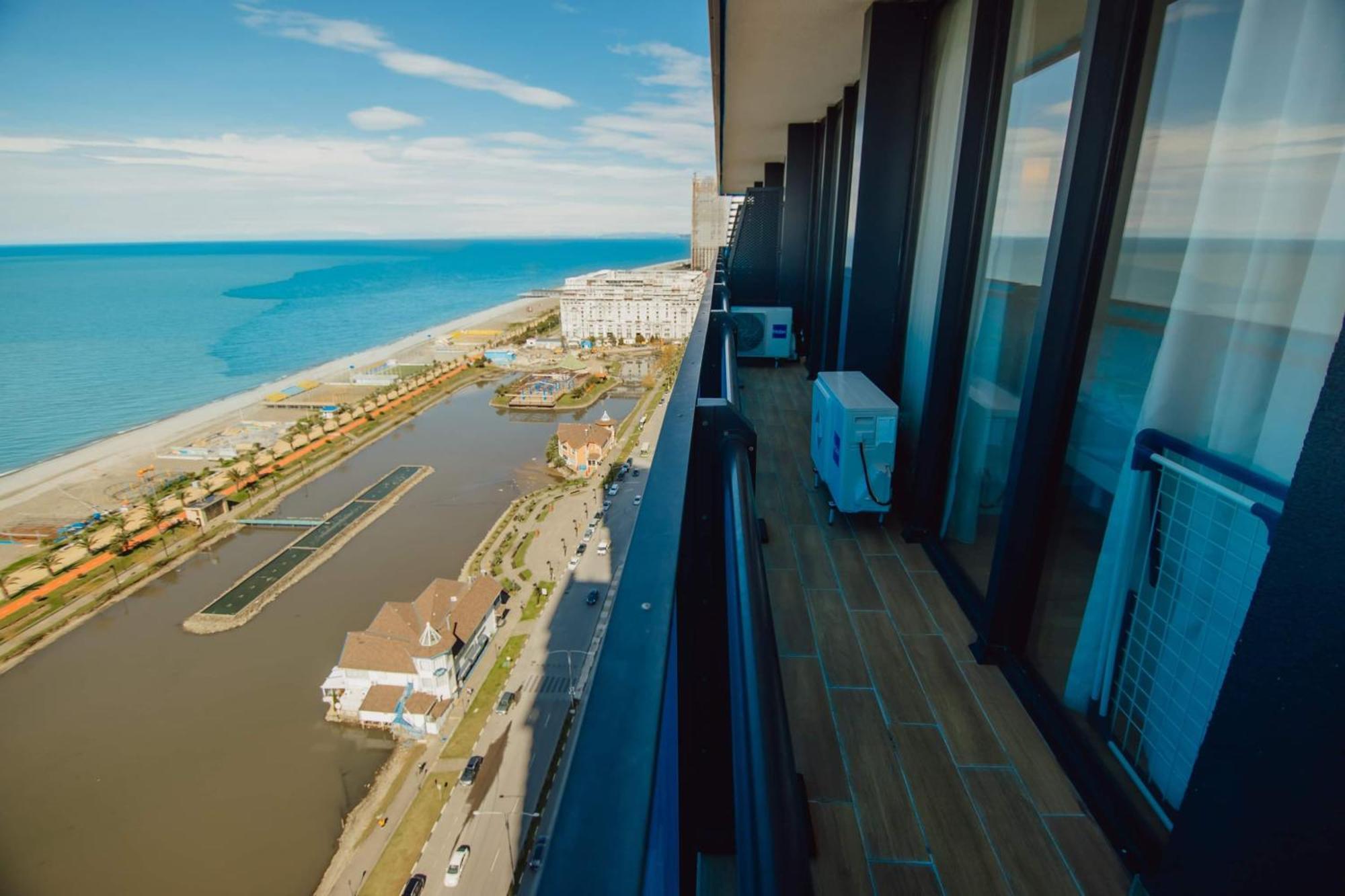 Orbi City Black Sea View Aparthotel Batumi Zewnętrze zdjęcie